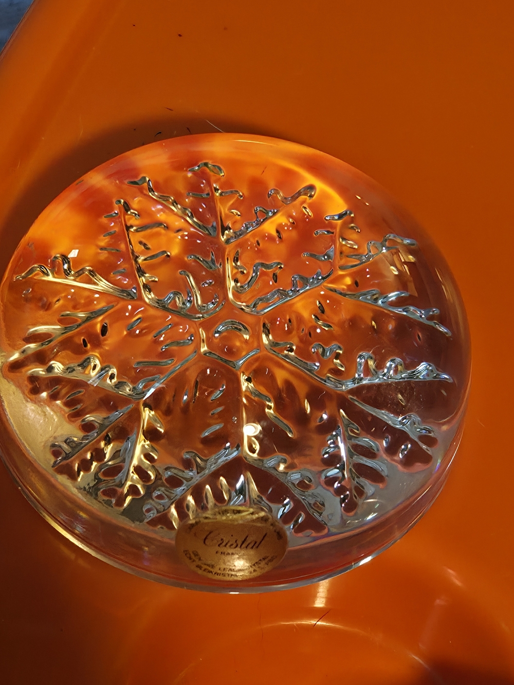 Cristal France Snowflake Design 24% Lead Crystal Clear Glass Paperweight